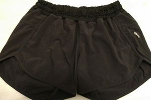 Lululemon Speed Shorts, Black, Size 6